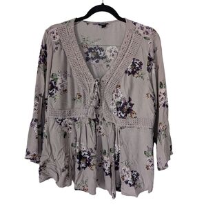 Torrid Floral Crochet-Trim Blouse - 18/20(2)